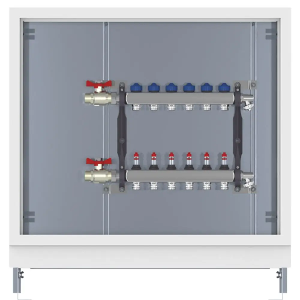 Verteilerstation aus Edelstahl mit Kugelhähnen, montiert in einem Schrank. Kabel und Rohre für die Heizungsinstallation sind sichtbar. Produkt von Roth.